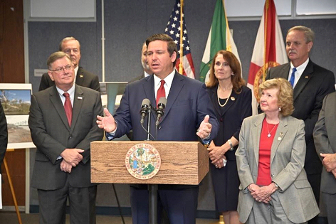 Gov-DeSantis-award-to-collier-county-for-Irma.jpg